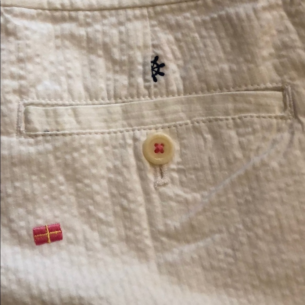 Lilly Pulitzer size 2 Shorts White Seersucker EUC - Picture 6 of 8